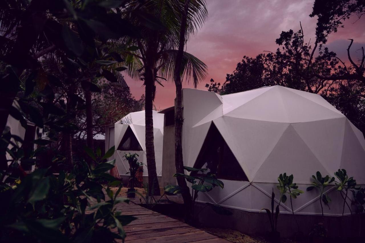 Frequency Hotel Isla Holbox Exterior photo